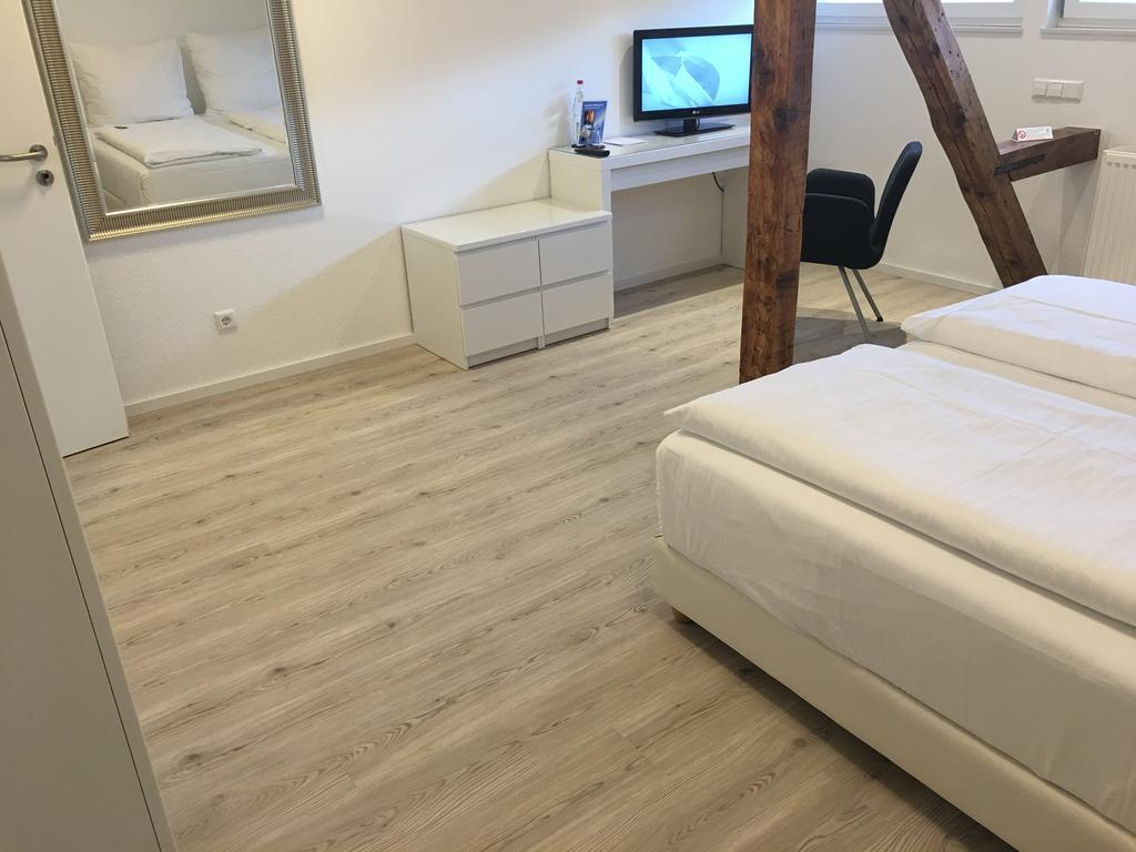 Hotel Barbarossa Karlsruhe Stadtmitte Εξωτερικό φωτογραφία