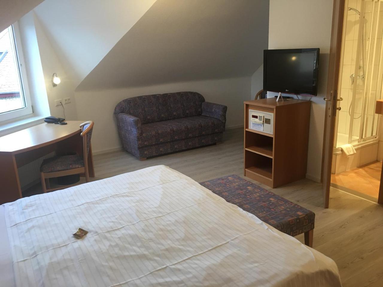 Hotel Barbarossa Karlsruhe Stadtmitte Εξωτερικό φωτογραφία