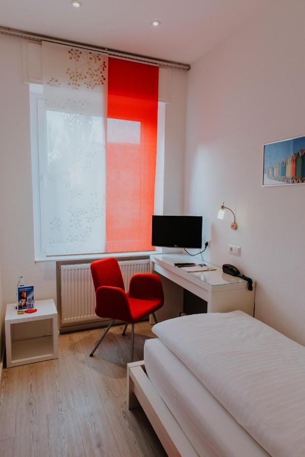 Hotel Barbarossa Karlsruhe Stadtmitte Εξωτερικό φωτογραφία